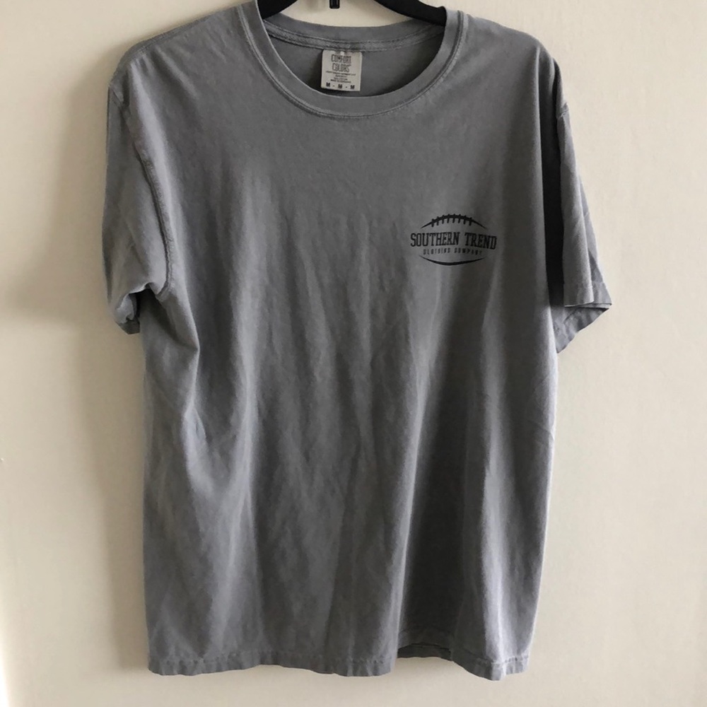 Southern Trend Clothing Company Shortsleeve